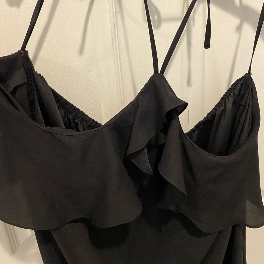 COPY - Torrid ruffle halter top